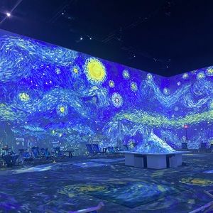 Meet your Posher, Poetoyin